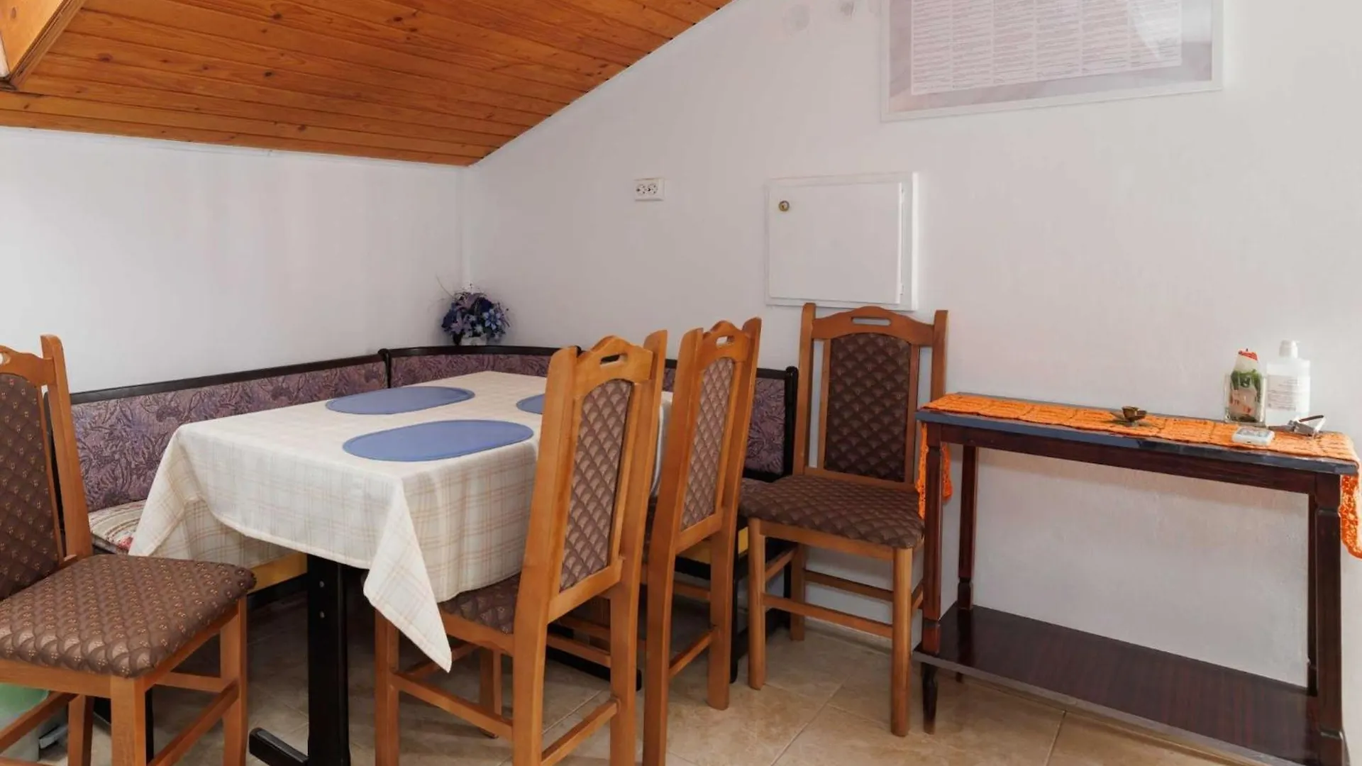 Classic And Trendy Apartment With Terrace - Two Bedroom Apartment With Terrace Krk Town 0*,