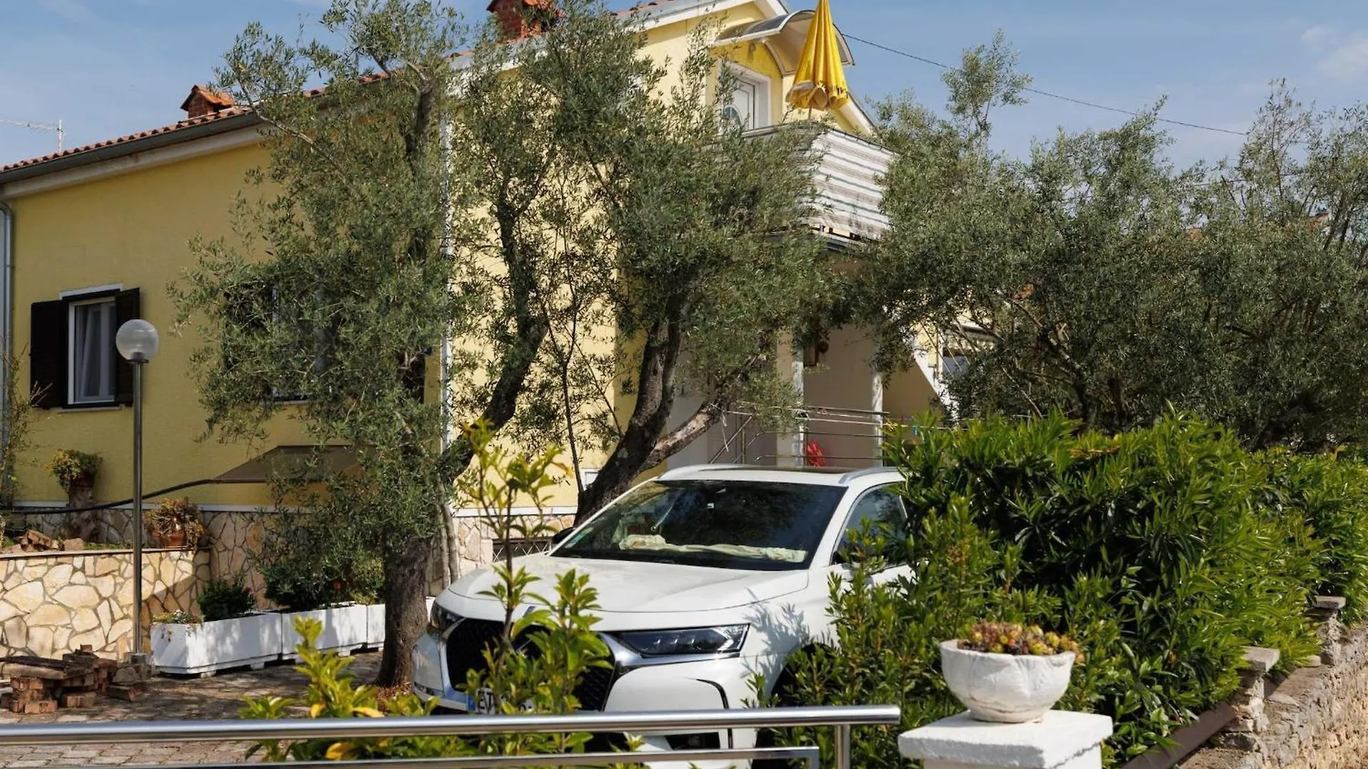 Classic And Trendy Apartment With Terrace - Two Bedroom Apartment With Terrace Krk Town Croatia